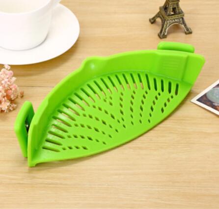 Silicone Clip-on Pot Pan Bowl Funnel _  Fits All Pots Size